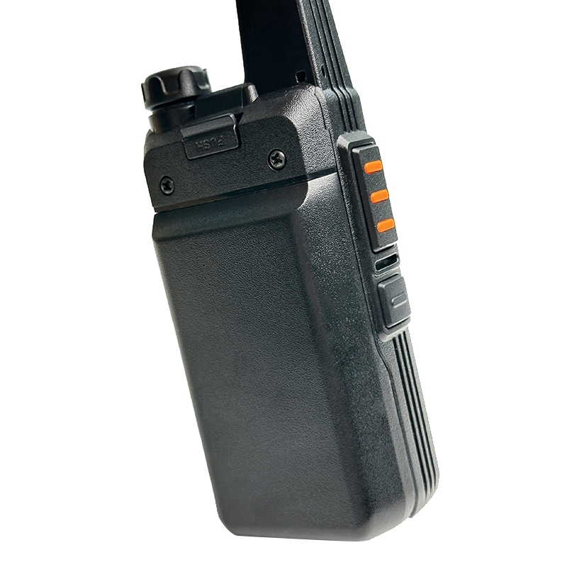 Портативная рация NOMI E283 4G POC с GPS