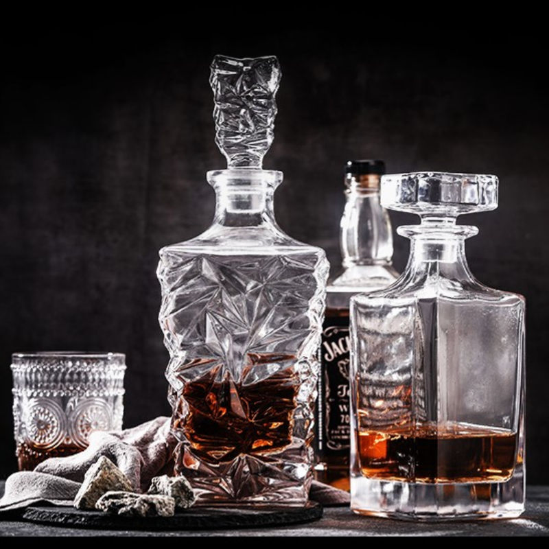 25oz Custom Logo Engrave Clear Glass Empty Whisky Bottle Decanter 750ml Crystal Square Whiskey Decanter