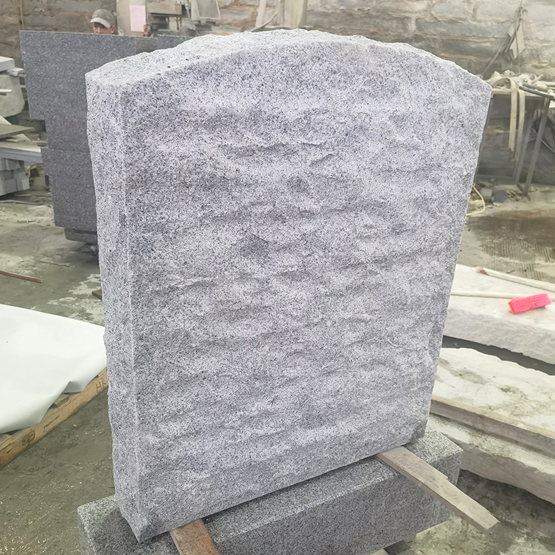 Natural Stone Light Grey Granite European Tombstone/Monument/Memorial/Gravestone/Headstone/Cemetery Price