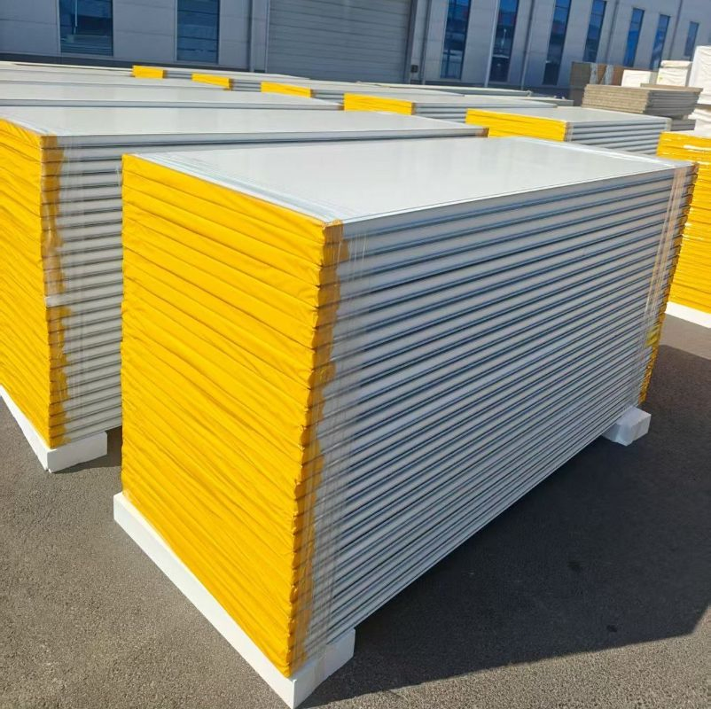 EPS /PU/PIR/Rock Wool/Glass Wool Insulation Waterproof Sandwich Panel Wall/Roof Panels