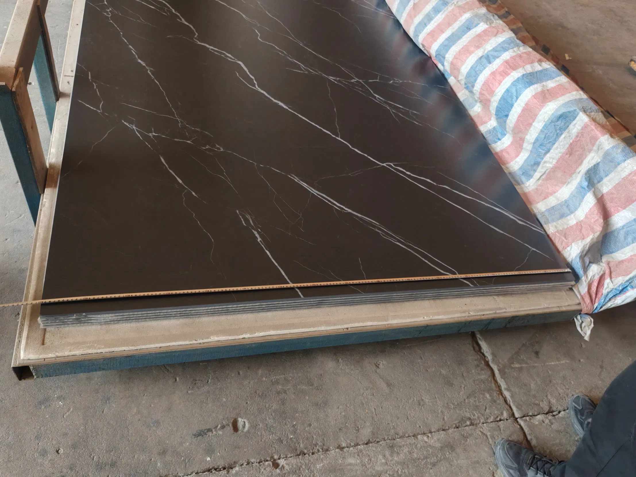 Pari Wholesale Building Material Sintered Stone Big Porcelain Big Slab New Noir Vanity Countertop Wall Tile/Floor Tile/Countertop 3200*1600mm