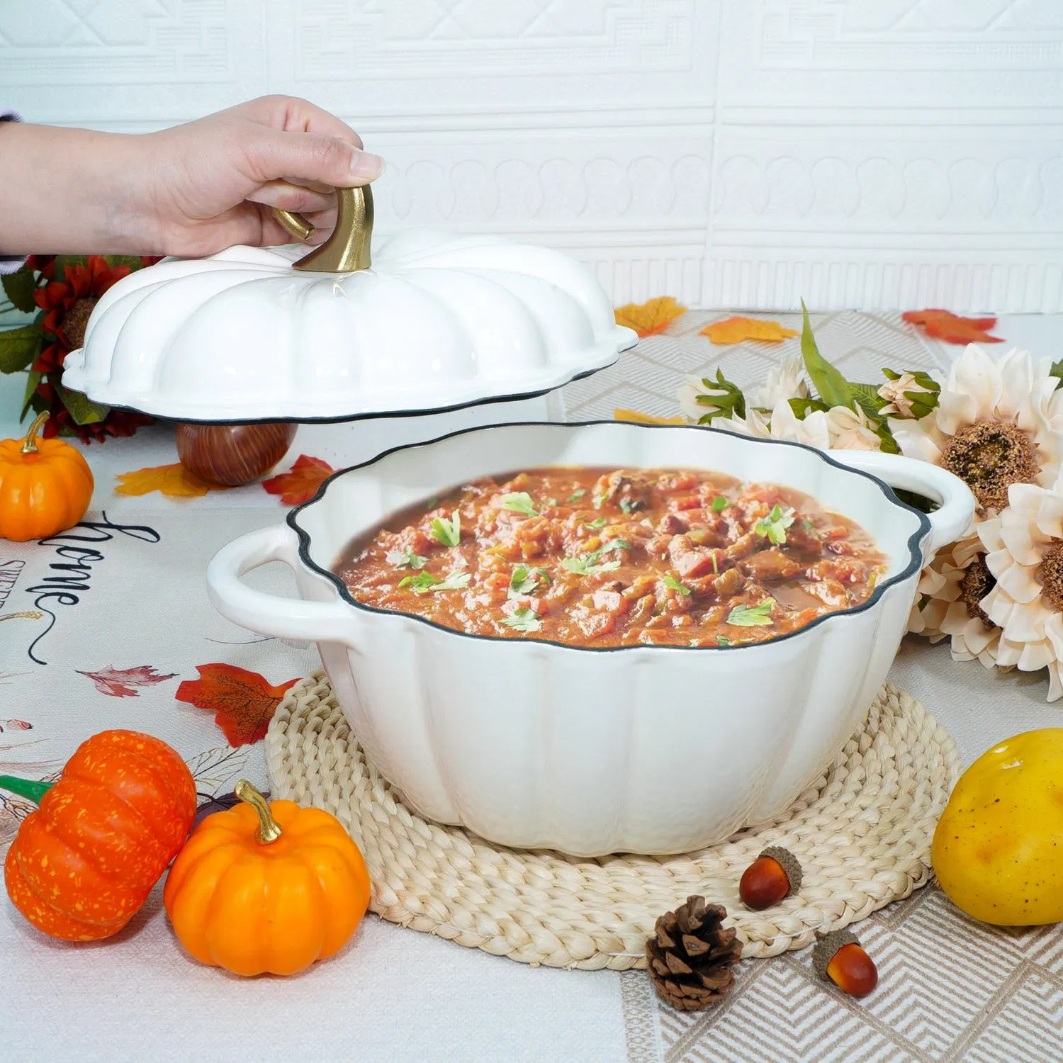 Factory Direct Non-Stick Enameled Cast Iron Pumpkin Casserole - Ideal for European Kitchens