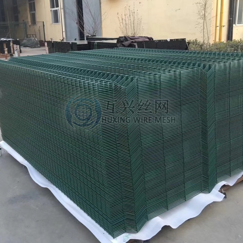 Durable Strong Metal Mesh Beautiful Color PVC Coated 3D Bending Weld Wire Fence for Garden Road Isolation Highway Guard Rail