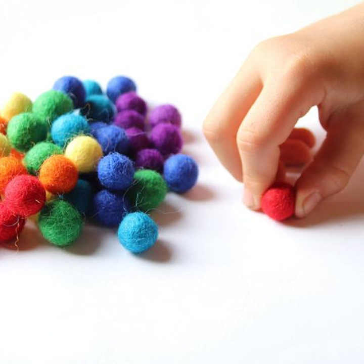 Eco-Friendly Handmade Multicolor Wool Felt Balls Colourful Wool Balls Felt Balls for Creative Craft Decoration