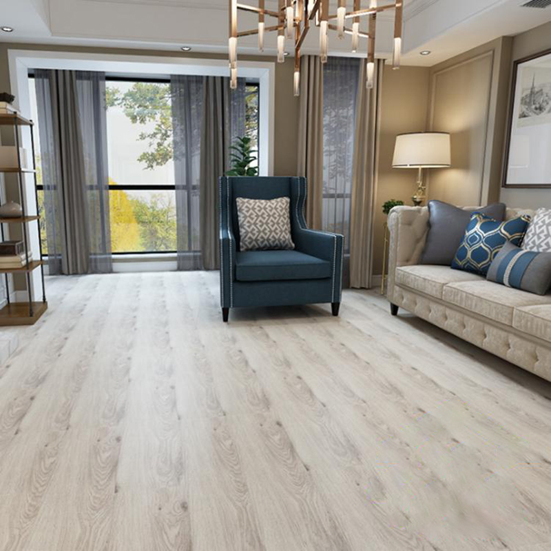 Водостойкий клик-ламинат SPC серый под дерево