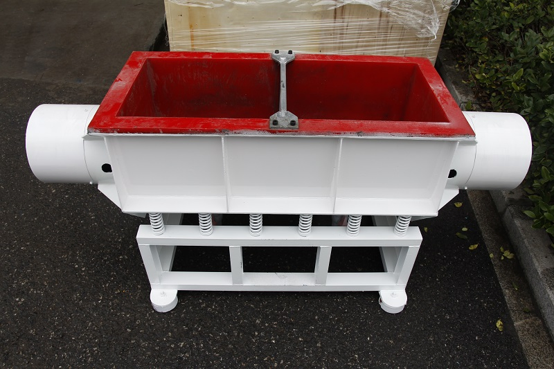 Виброполировальная машина для длинных заготовок