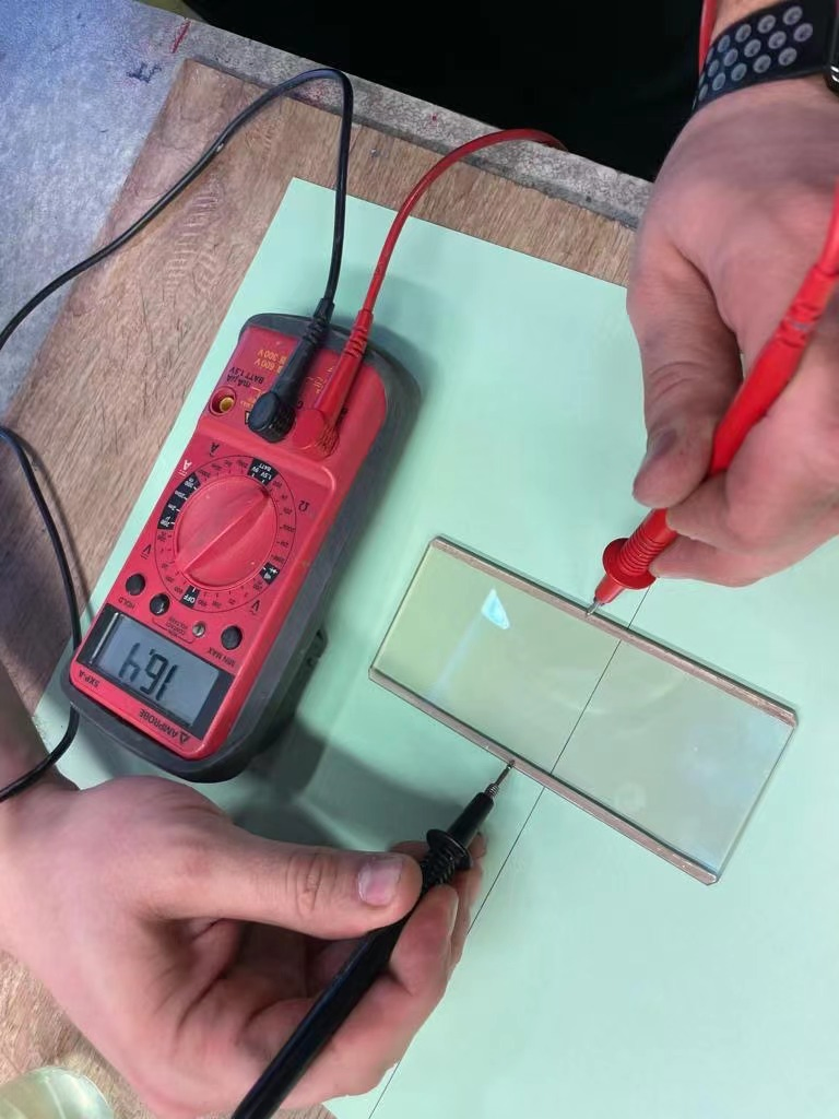 OEM 0.4mm-2mm ITO Conductive Glass with Bus Bar and Ar Coating