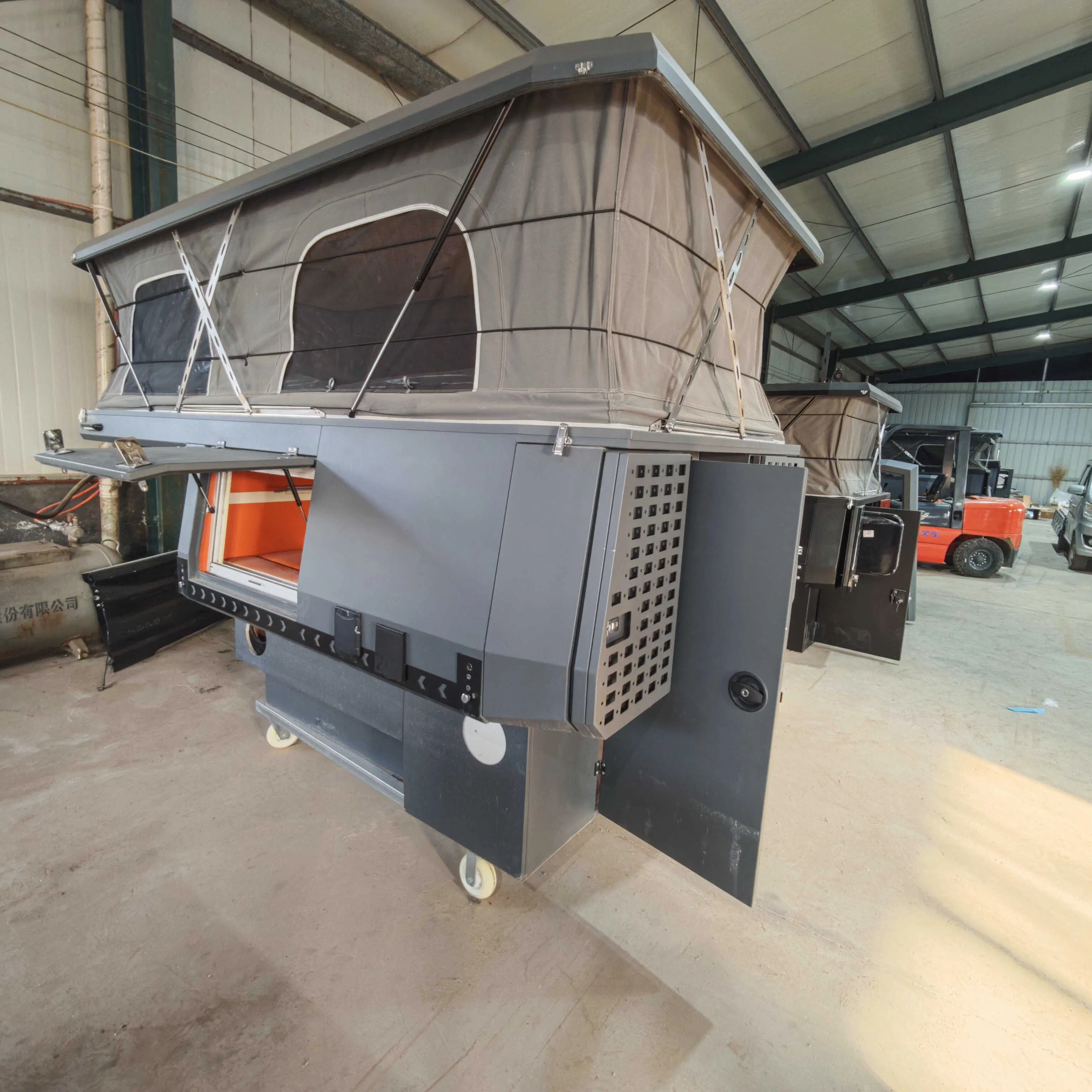 Lightweight Aluminum Pop up Truck Camper with Easy Lift Roof and Bed Space