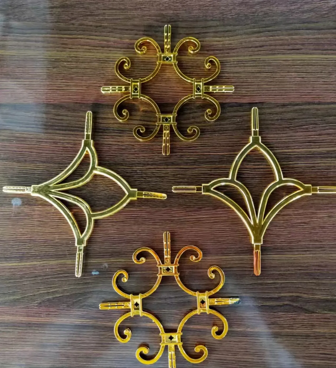 Elegant Georgian Bar Insulated Glass Panels for Modern Decor