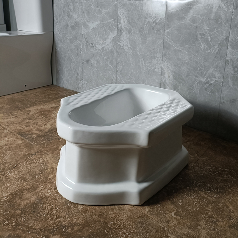 Chaozhou Sanitary Ware Thailand Squat Pan with Platform Ceramic Wc Squatting Pan Cheap Bathroom Squat Toilet Bowl