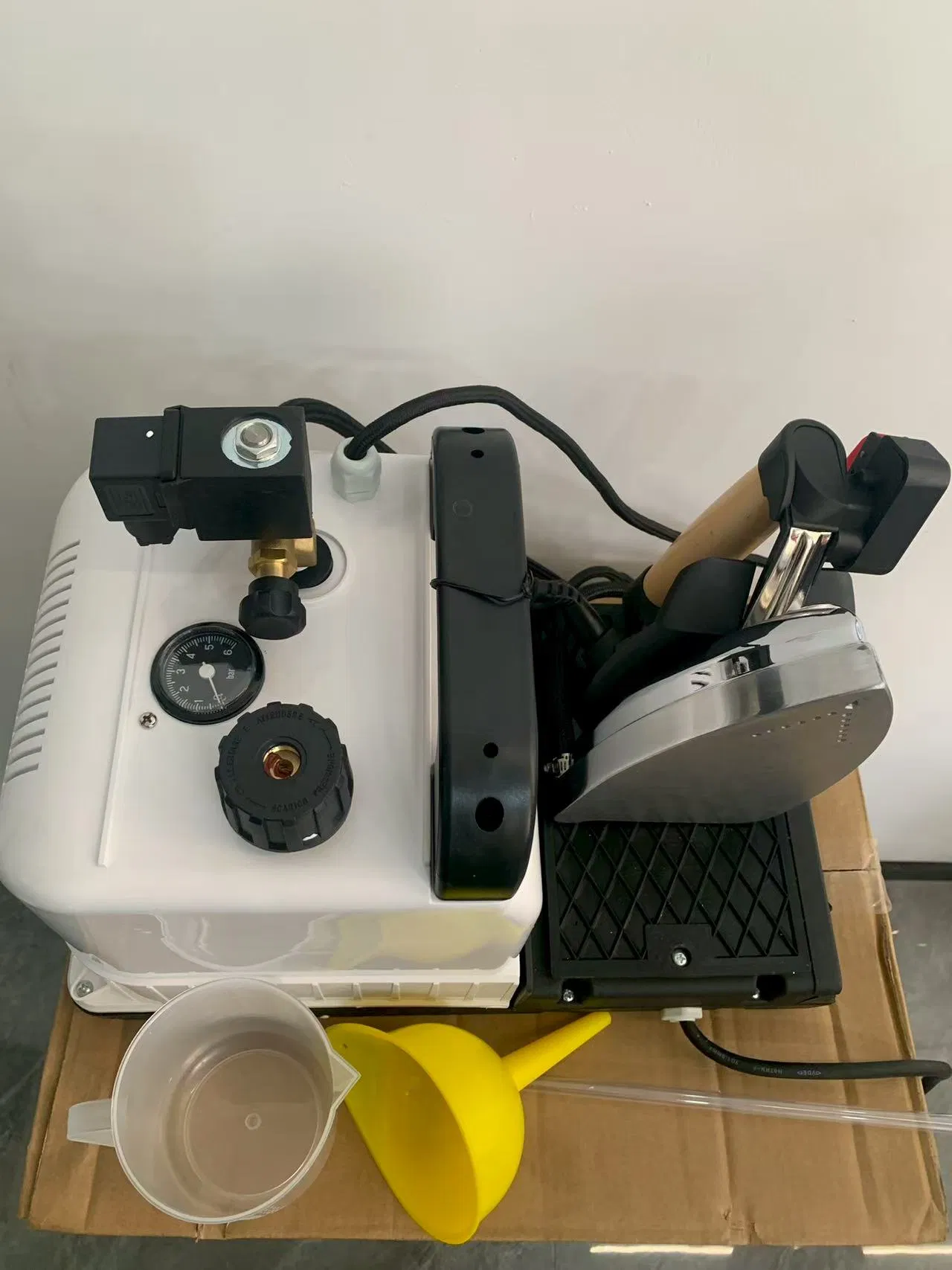 High-Performance Portable Clothing Iron for Ultimate Wrinkle Removal