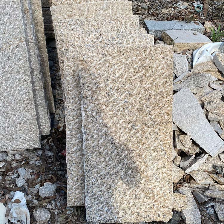 Factory Price Pineapple Finish Grey/Pink/Yellow Granite Flagstone Steping Stone for Patio Pavers and Walkway