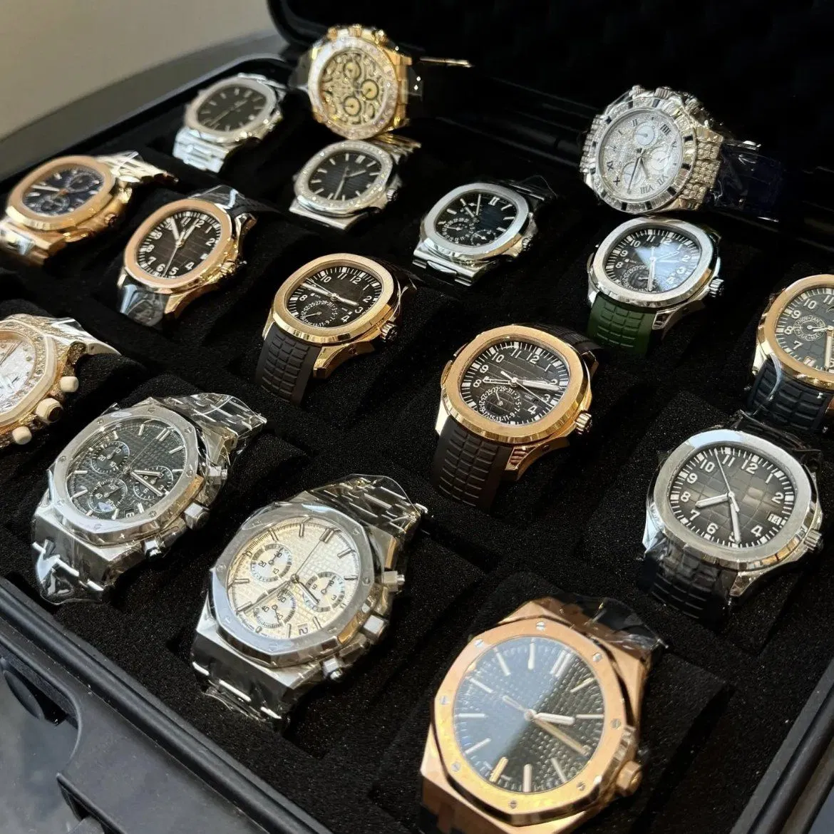 Factory Wholesale 5A Luxurious Top-Grade Night Light Men's Watch - Fashionable Casual Watch