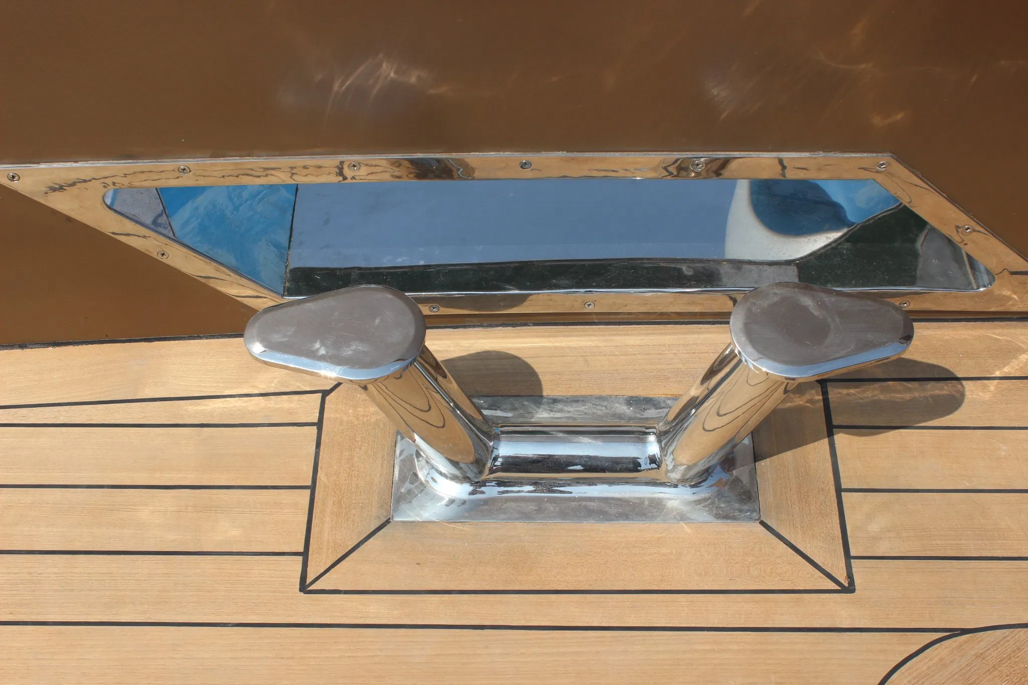 Decking Installation Finished The Source Manufacturer's Corrosion-Resistant Myanmar Teak Deck Strip