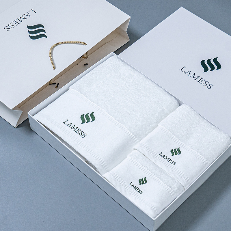 Customized Hotel Towels Pure Cotton White Thickened Absorbent Floor Towels