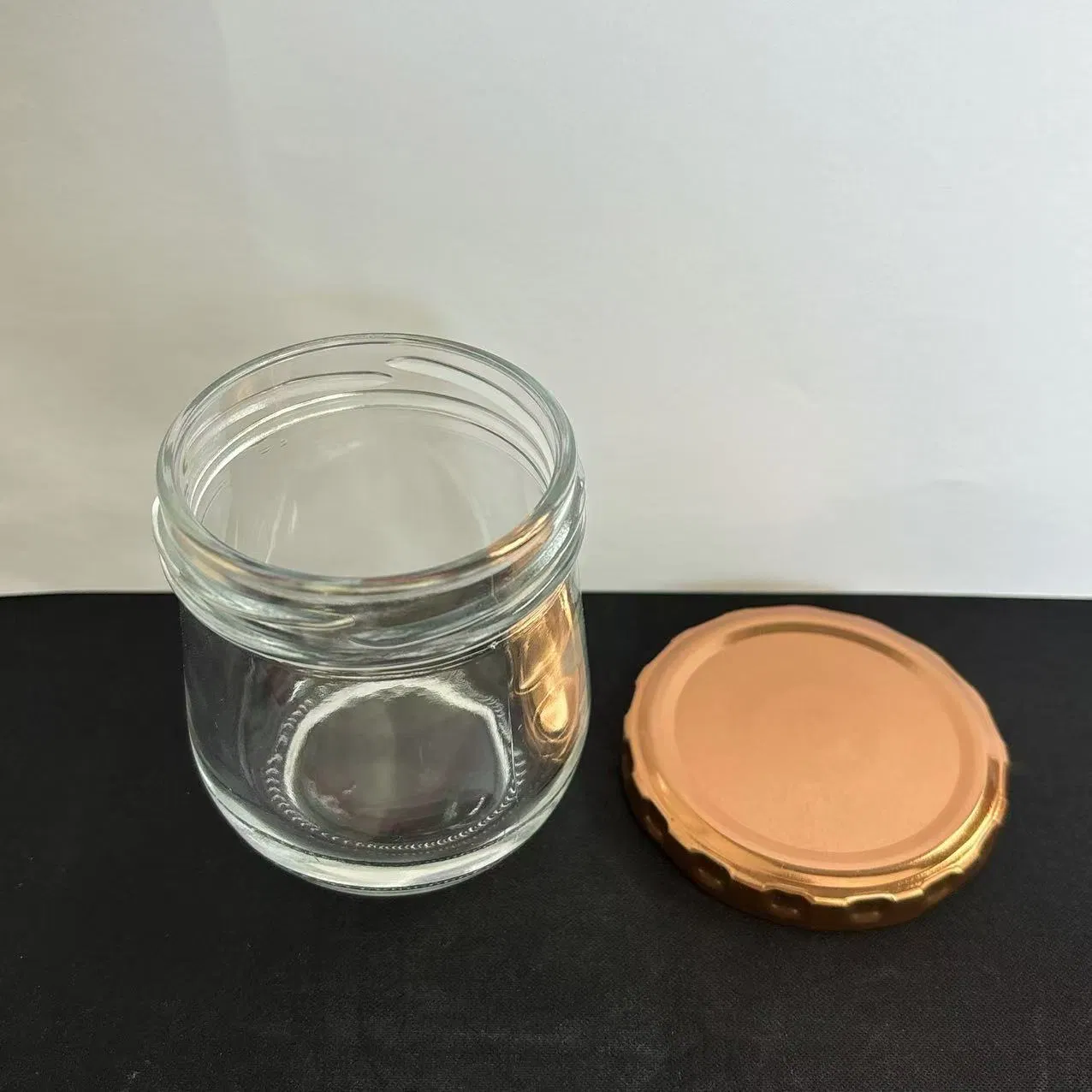 150ml Glass Yogurt Jar with Elegant Gold Metal Lid