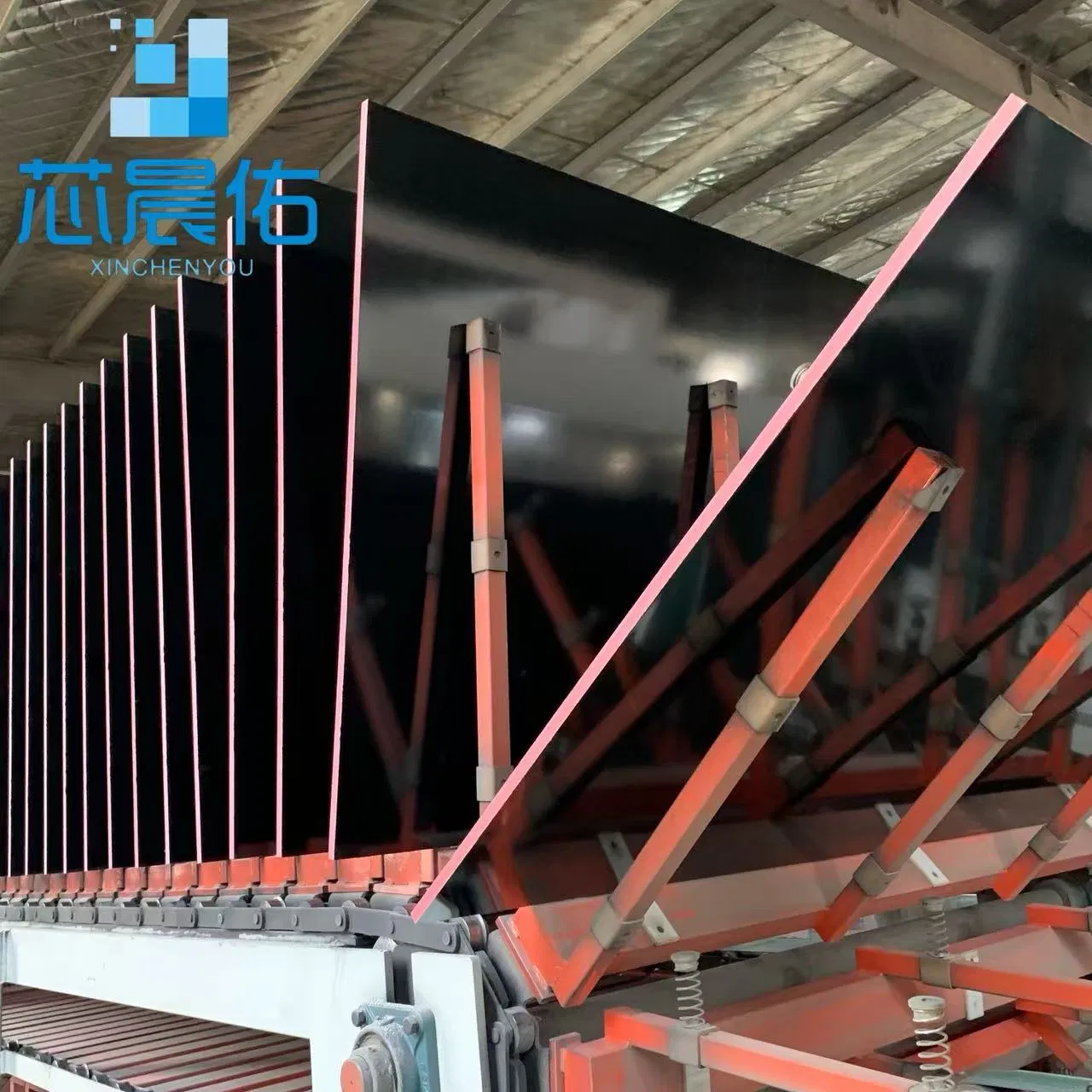 18mm Black Light Smooth Melamine Red Fireproof MDF Board for Home/Hotel Furniture