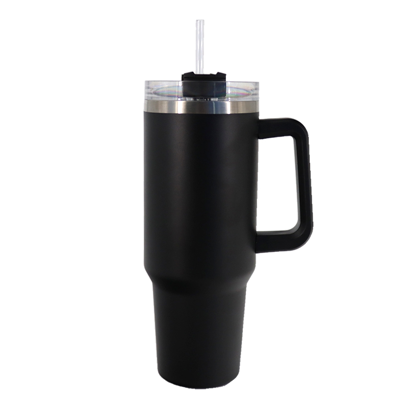 Термоизолированная бутылка для воды в форме колы