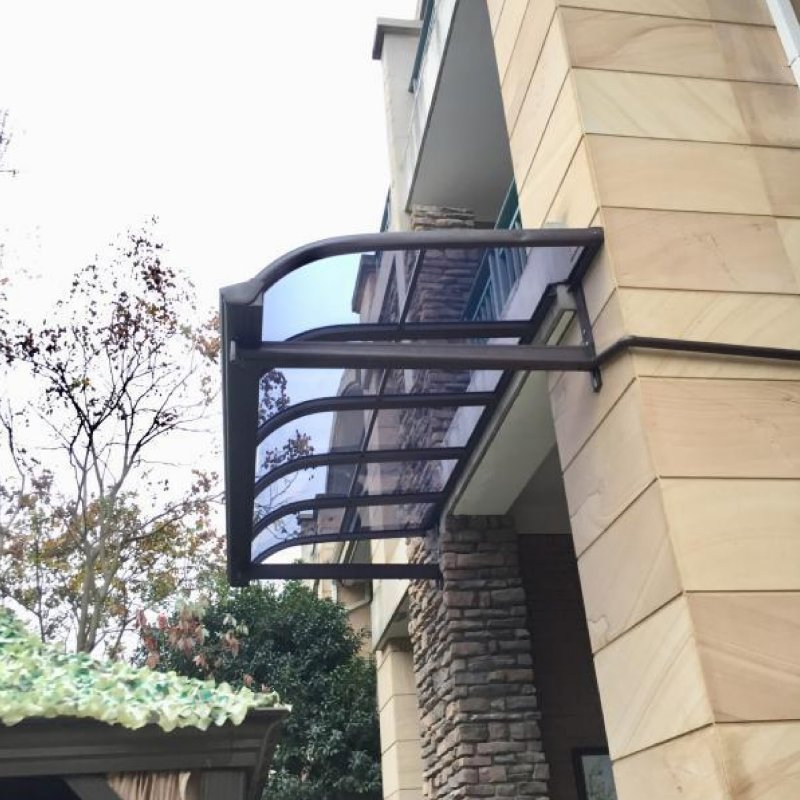 High-Performance Aluminum Sunroom Enclosure with Weather Resistant Glass Panels and Seals