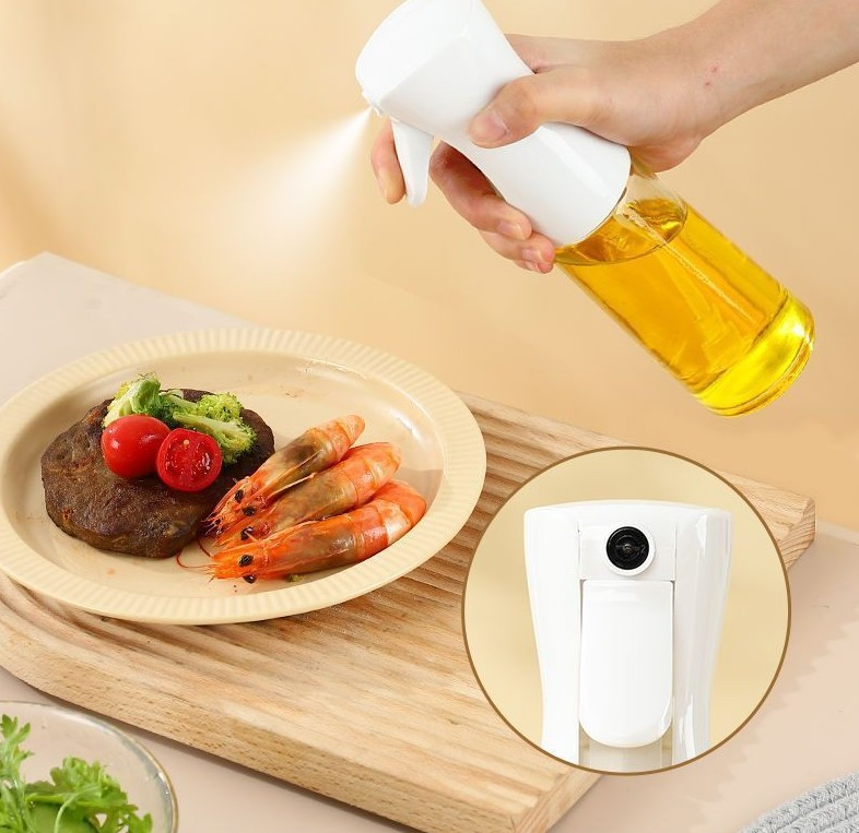 Kitchen Gadgets Multifunctional Oil Spray 200ml Glass Olive Oil Spray Bottle for Cooking