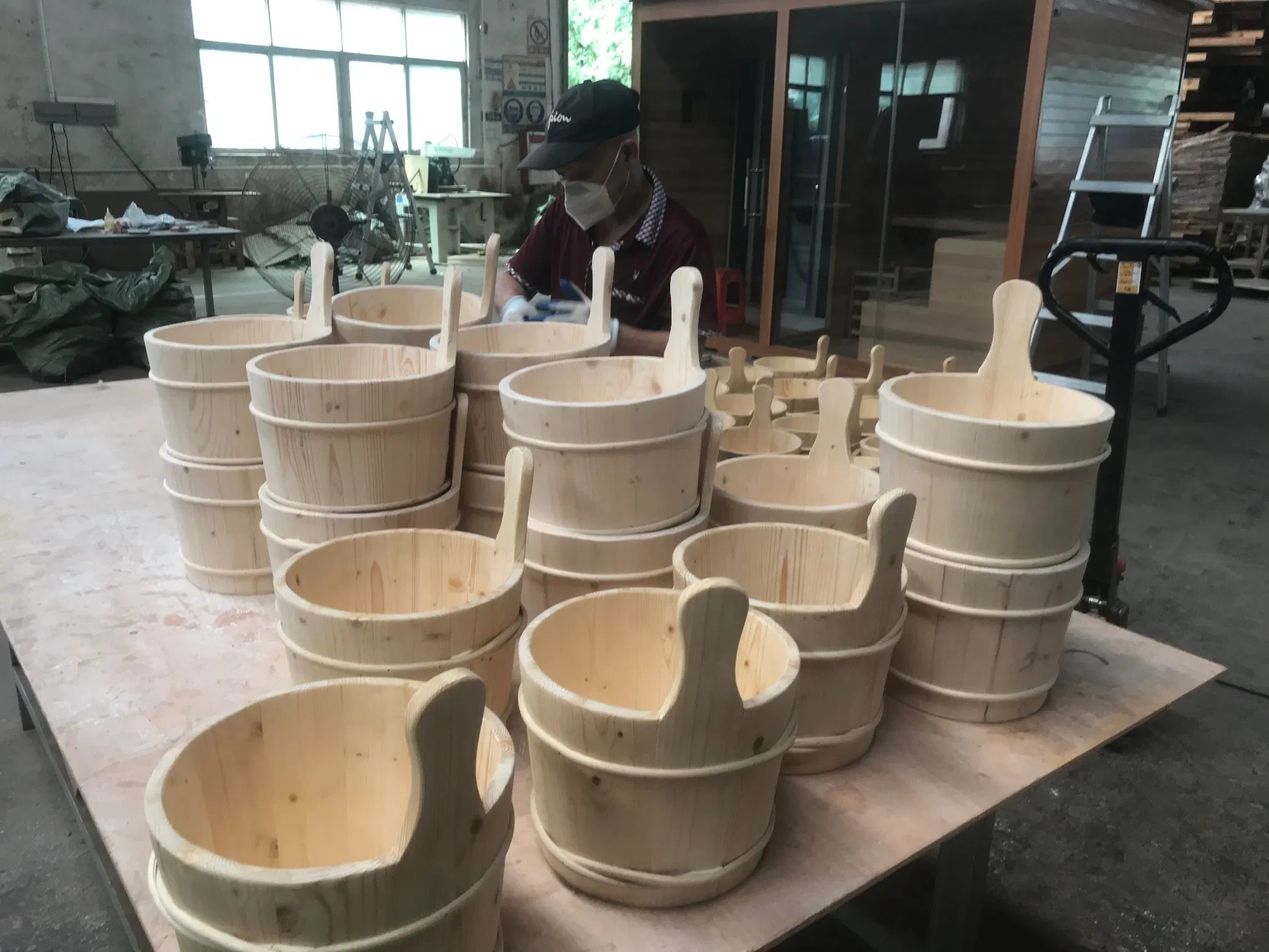 Sauna Bucket with Wax Oil
