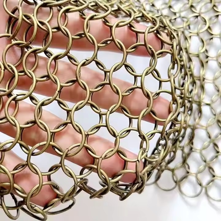 The Decorative Nets Used in Construction, Exterior Decoration of High-End Hotels, Made of Stainless Steel and Aluminum Materials
