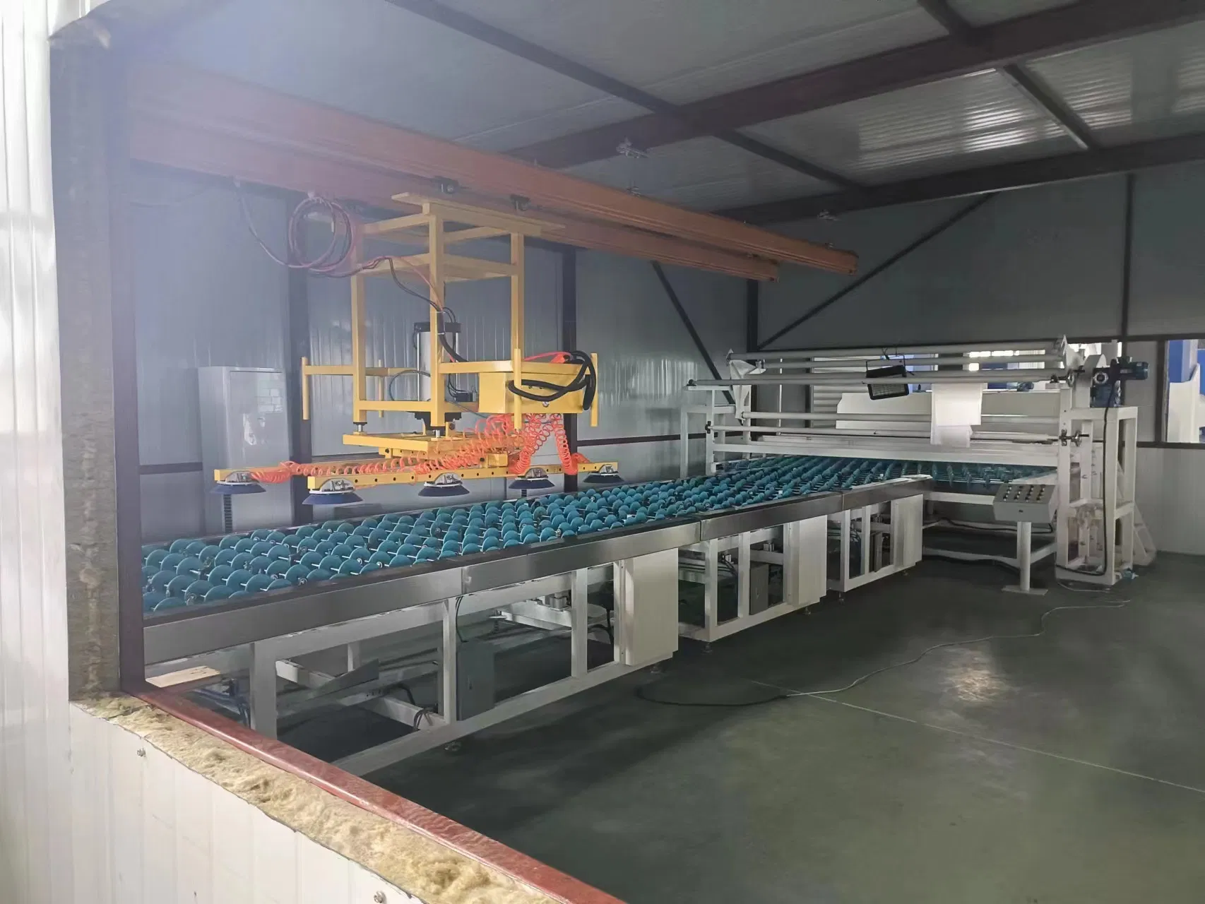 Automatic Suction Cup Vacuum Lifter Machine for PVB Film Laminated Glass