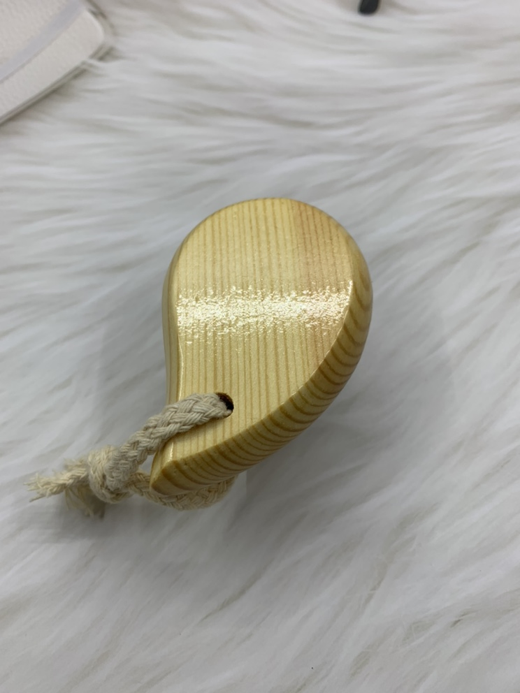 Wood Handle White Synthetic Hair Hanging Facial Brush