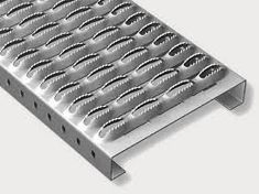 Perforated Anti-Skid Safety Metal Grating Platform Walkway