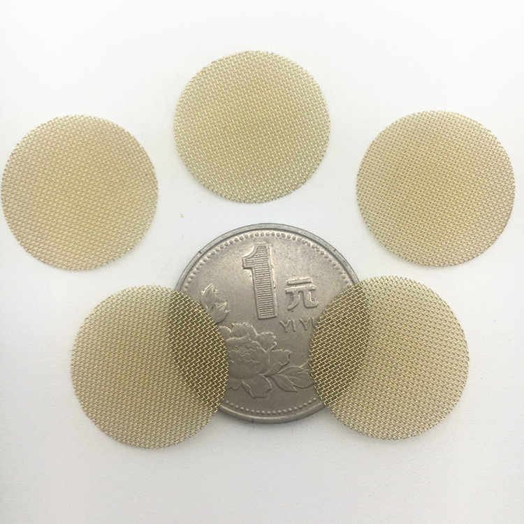 Rimmed Domed Screen for Crystal Smoking Pipes