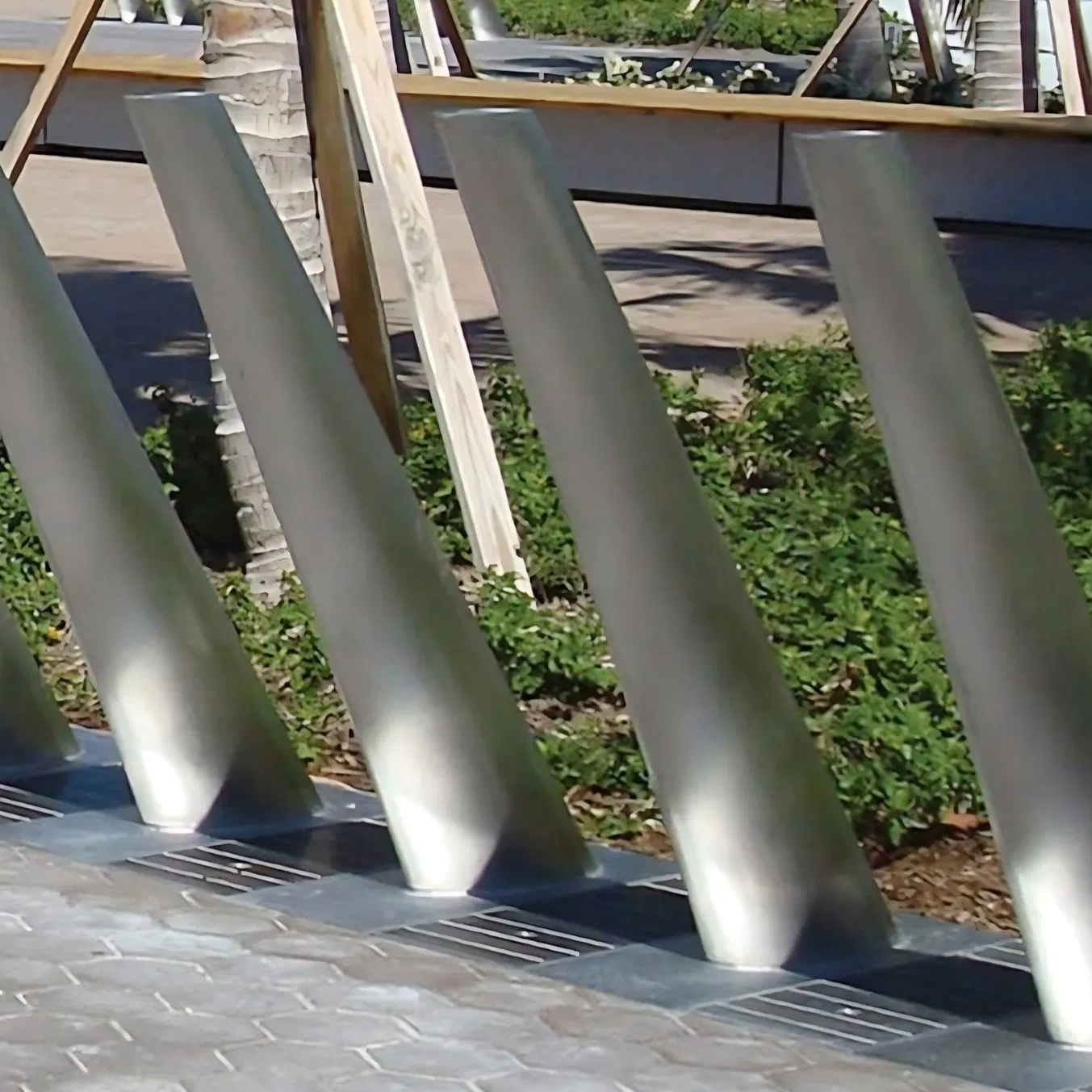 Solar Stainless Steel Street Light with Automatic on off Control System