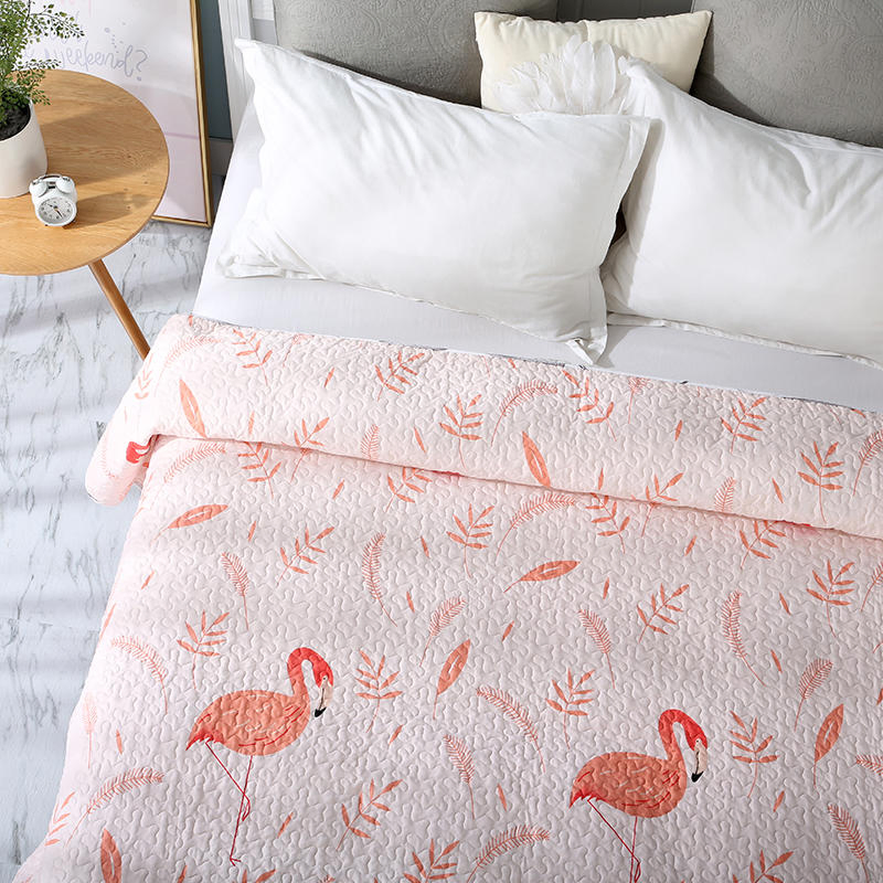 Custom Soft Warm Embroidery Quilted Cheap Bedspread Summer Blanket