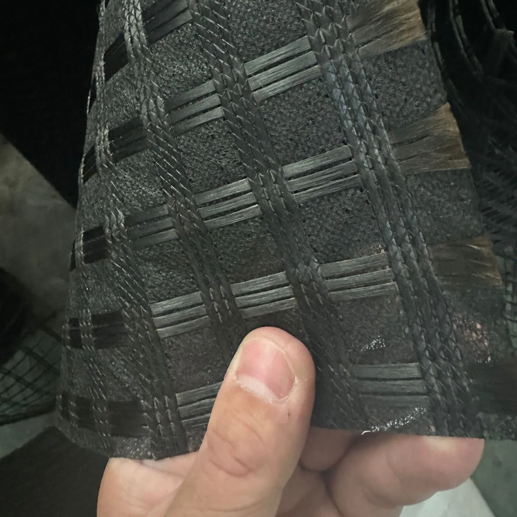 China Factory OEM Building Material Fiberglass Geogrid Composite Polyester Geogrid for River Slop Protection