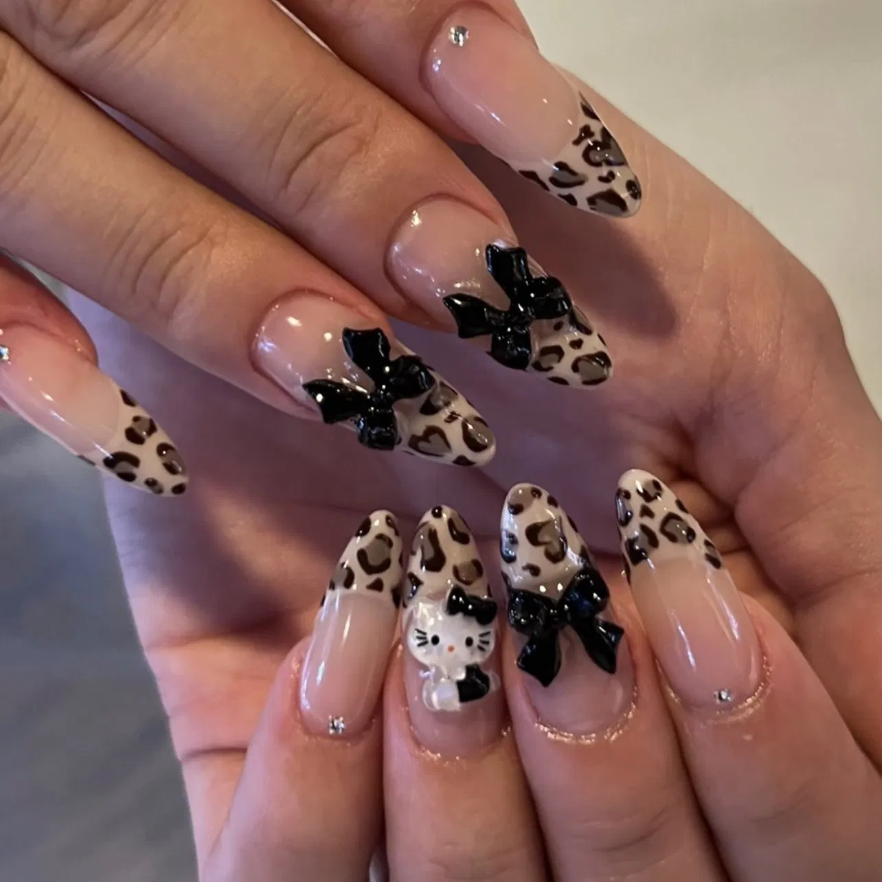 Hello Kitty Decoration French Style Almond Nails with Leopard Print Quick Apply Press on Nails