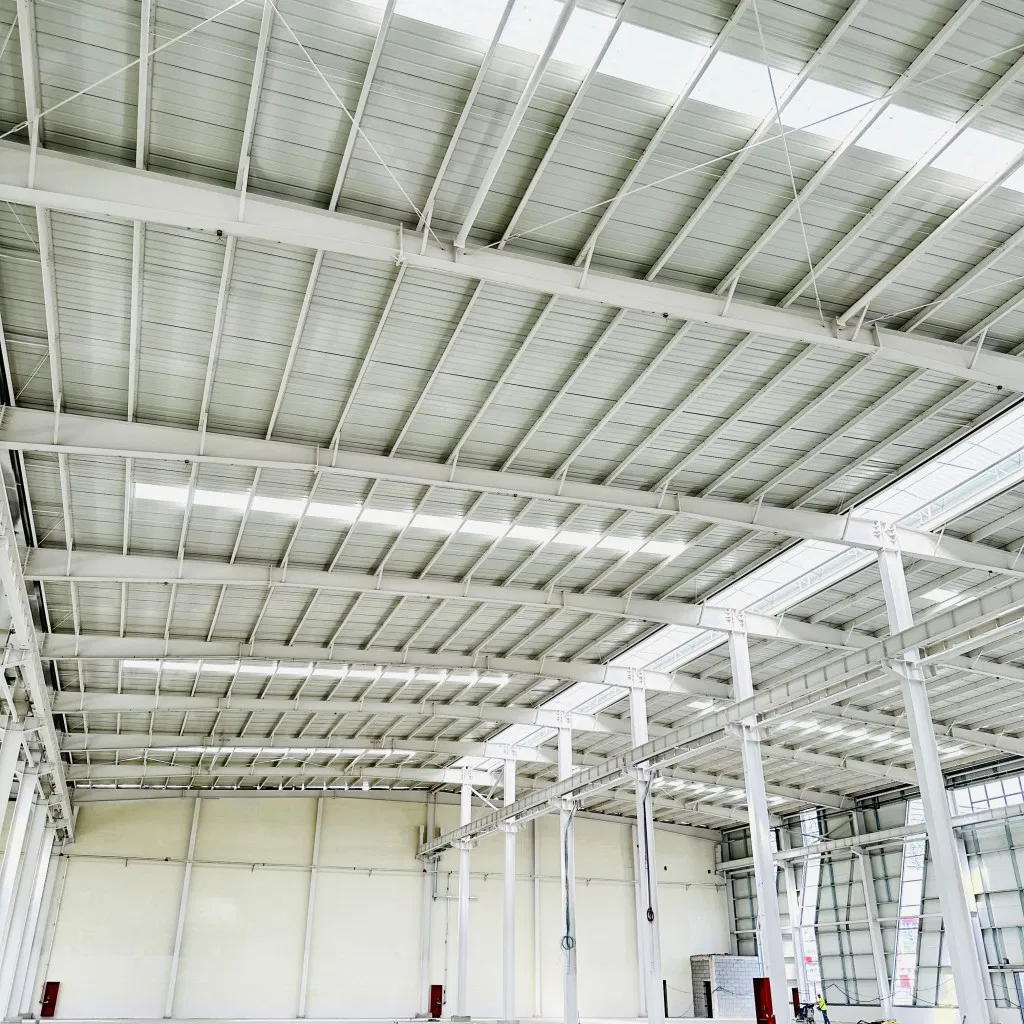 Steel Structure Industrial Building Workshop with Contemporary Design, Prefabricated Building Strong Factory.