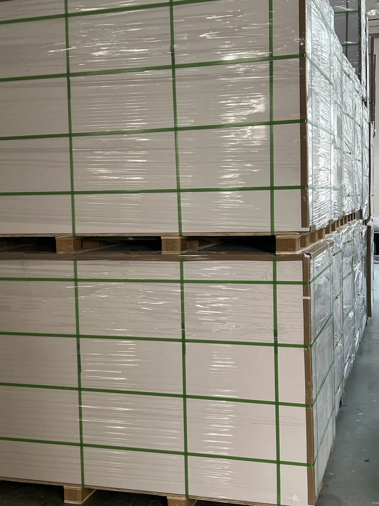 1220*2440mm PVC Form Board PVC Panel Used for Furniture and Advertising