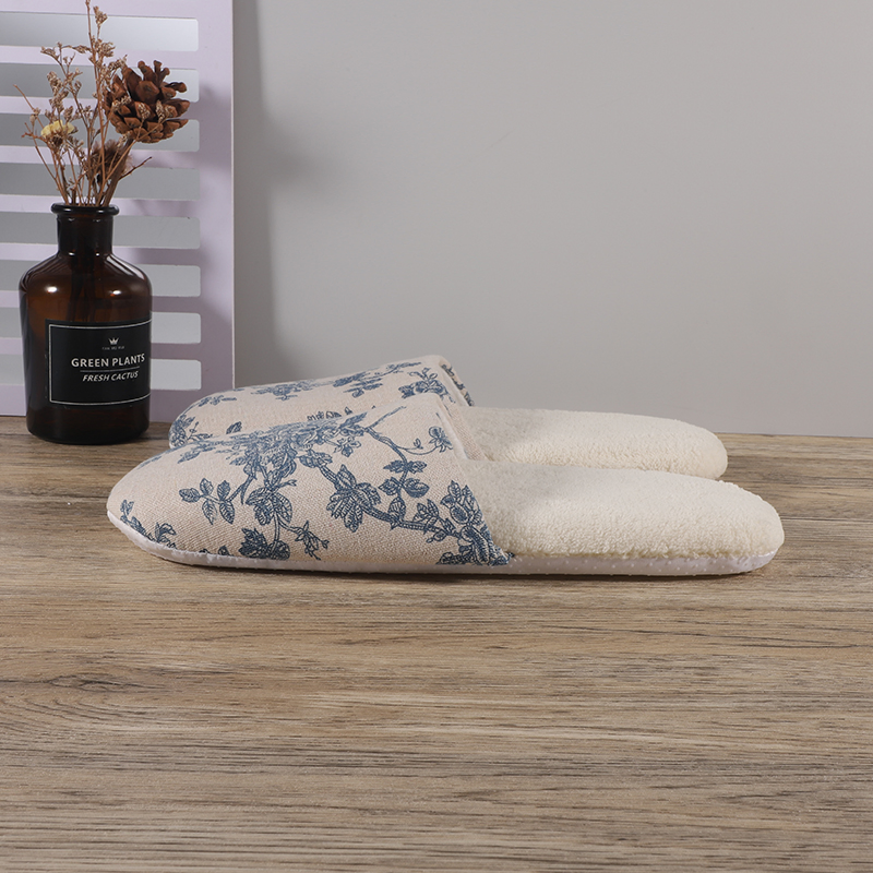 Embroidery Hotel Coral Fleece Slipper Disposable Slippers for Hotel Guests Slipper