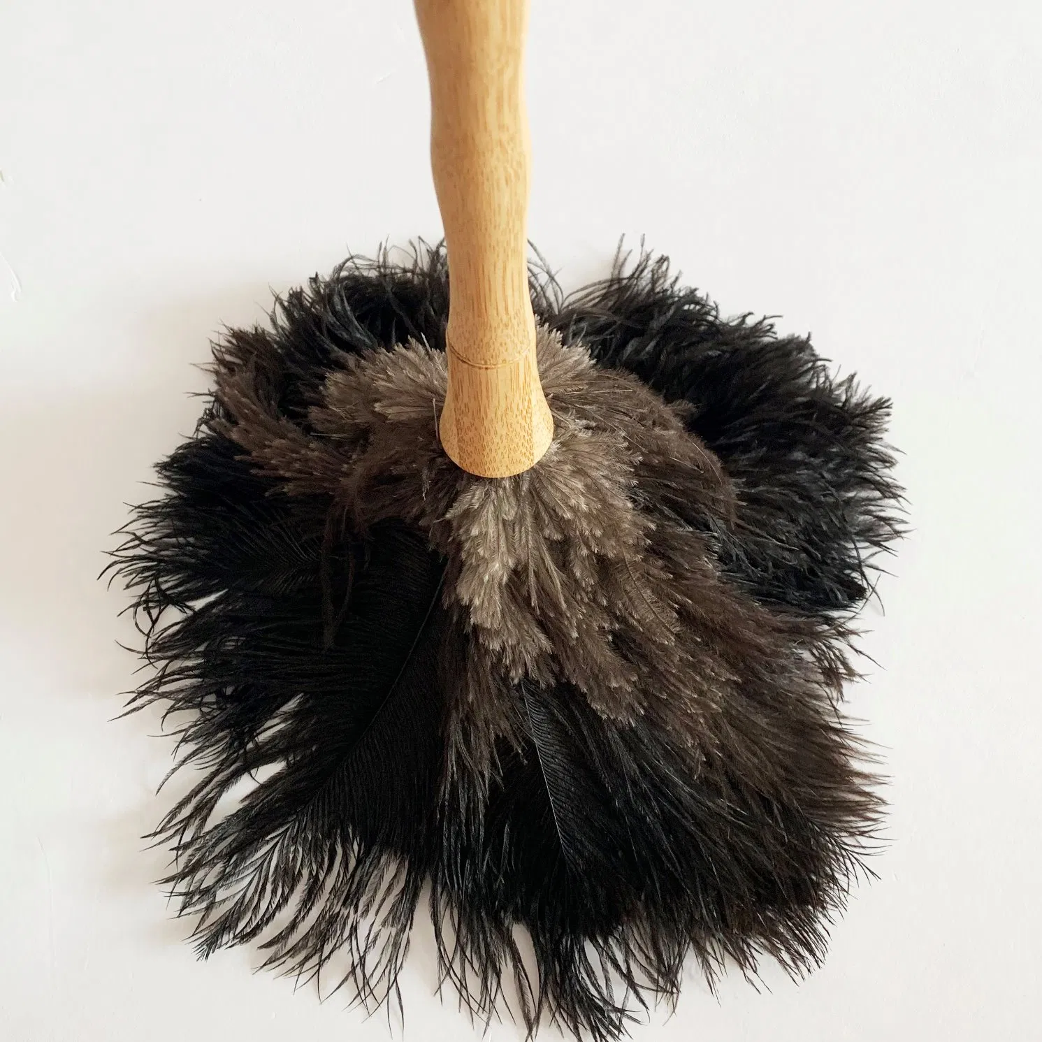 Super Soft Real Ostrich Feather Duster Bamboo Handle Natural Finish Brown Wood Home Furniture Duster Bamboo Ostrich Feather Duster