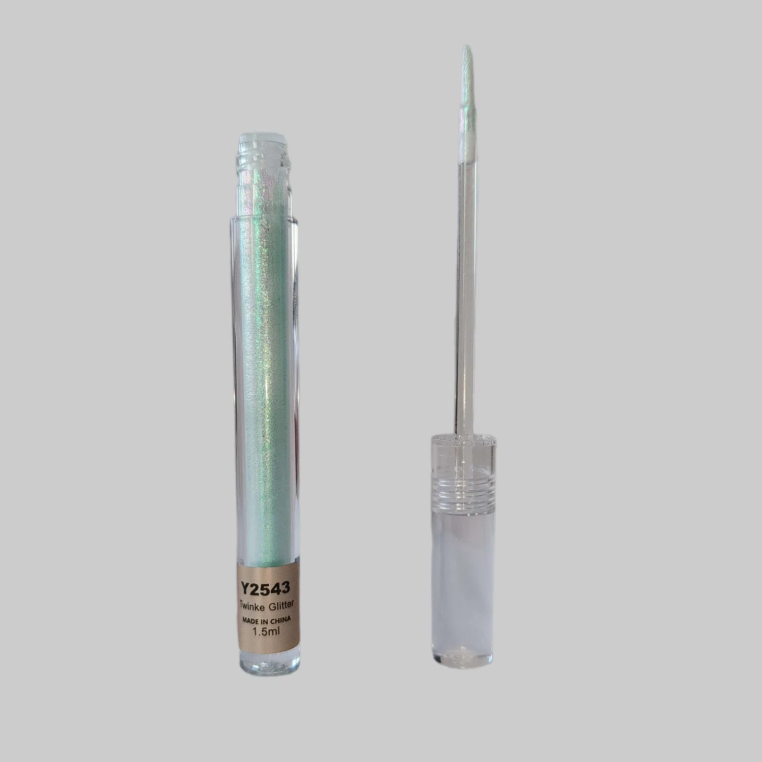 Long-Lasting Glitter Eyeliner with Pearl Infusion for Glam