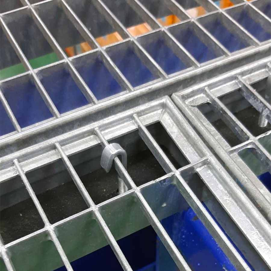 Bar Grating with Flat Bearing Bar
