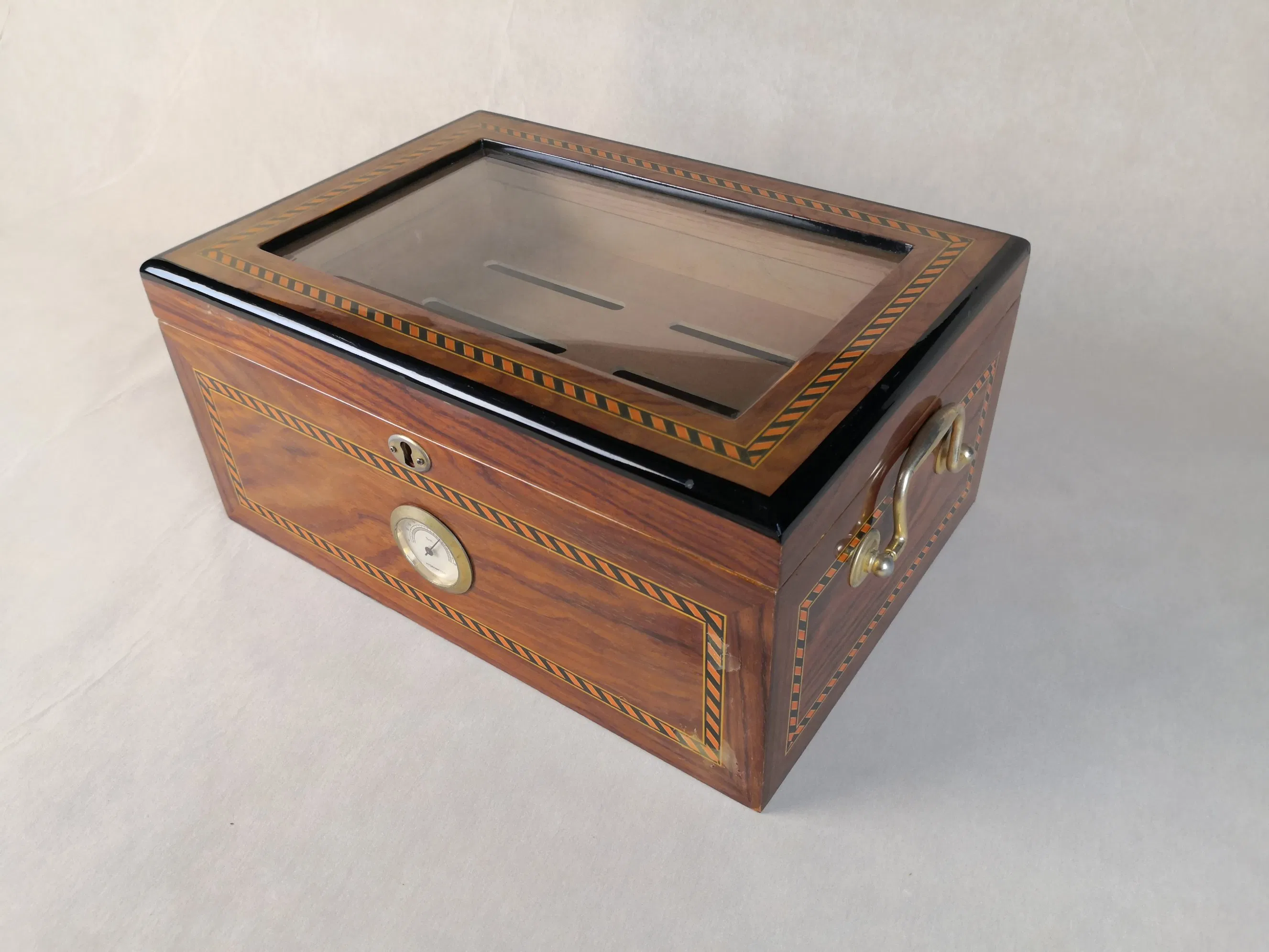 Cherrywood & Burl Wood Cigar Box (P9) /Woodeb Box