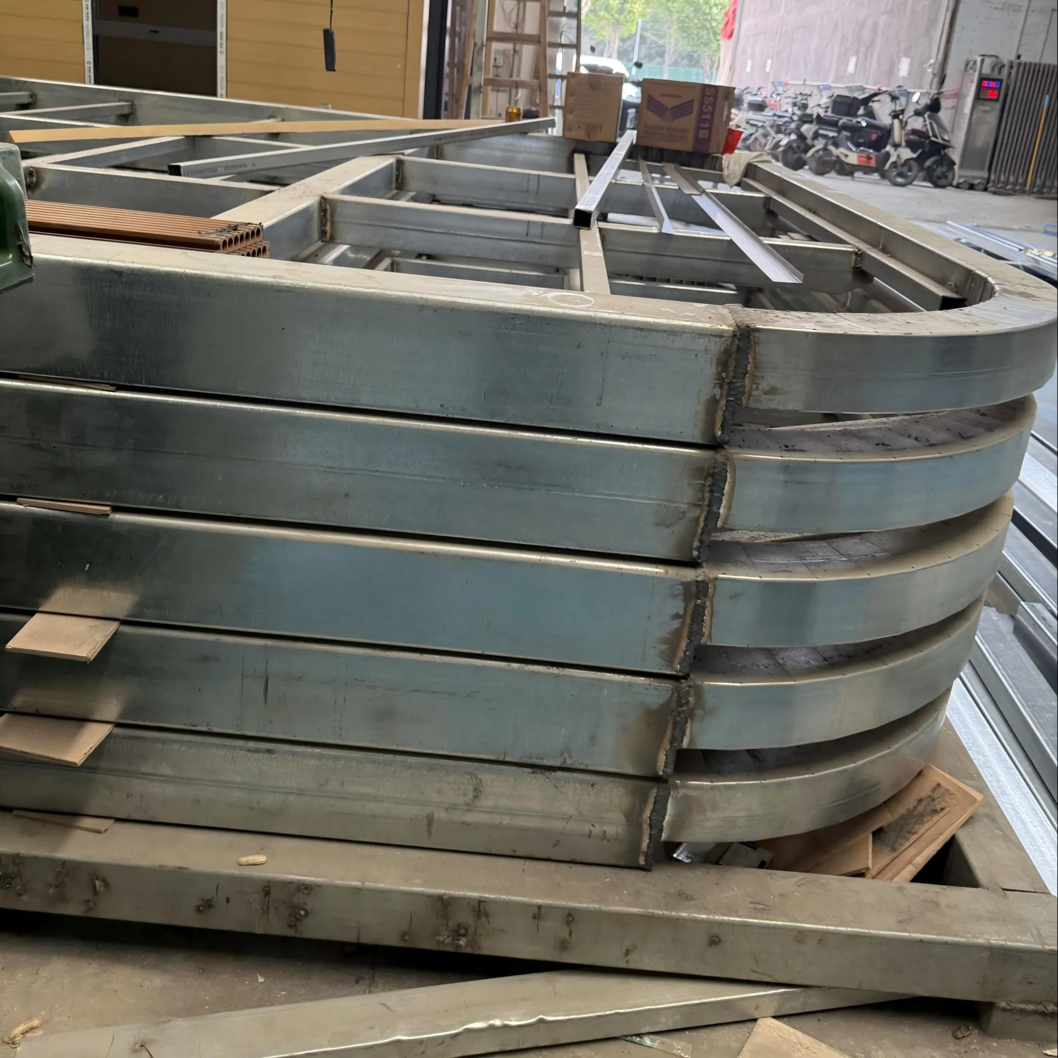 Vibrant V6 Custom Color Design Triangular Space Pod Living Solution