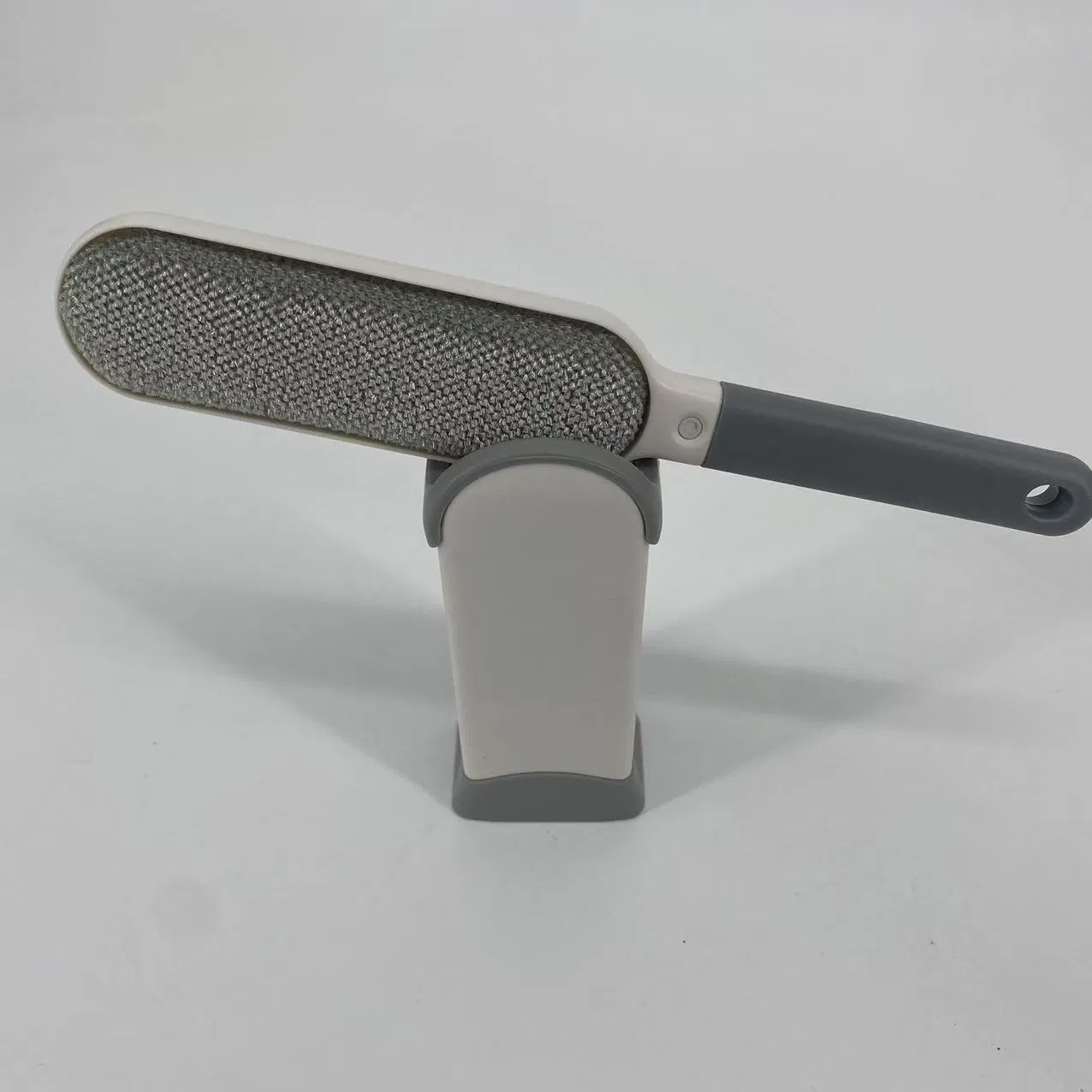 Cleanup Furniture Lint Remover Brushes Double Sided Self Cleaning Loose Hair Catcher for Pet Hair Cleaner for Clothes Sofa Carpet