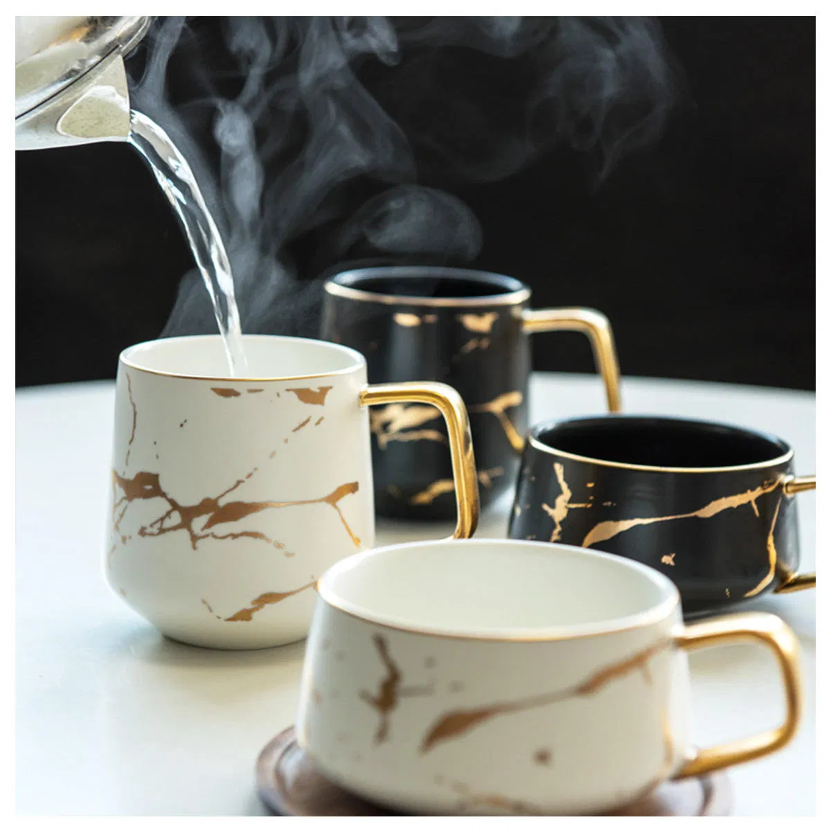 Керамическая кофейная кружка с крышкой, 12 oz