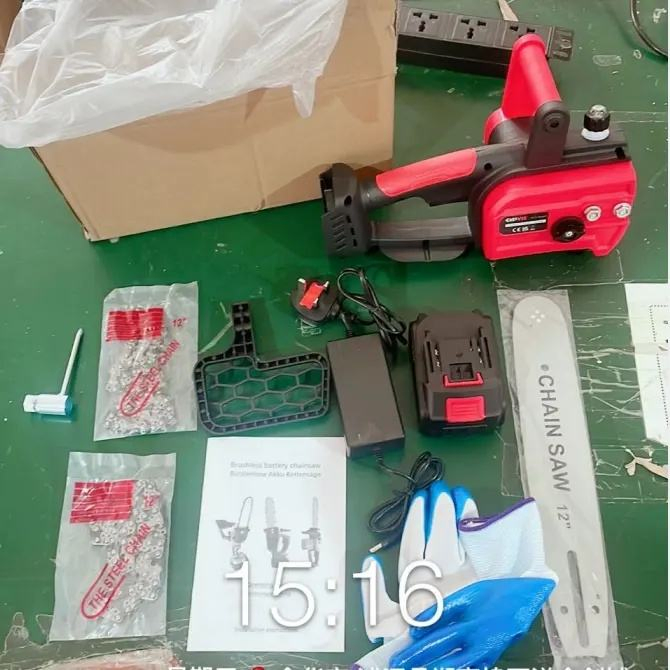 Cisivis Cordless Chainsaw with 2 Batteries Compact Brushless Chainsaw Tool-Free Tensioning, Automatic Oiler & Lightweight for Tree Pruning