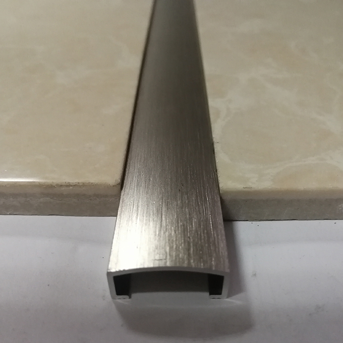 High Quality Curved Aluminum Tile Trims