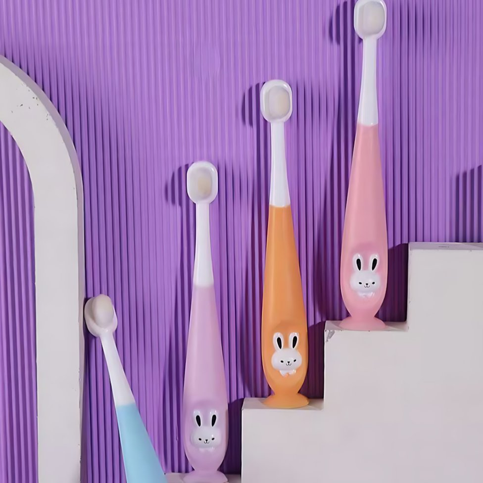 Wholesale Kids Soft Bristle Toothbrushes with Small Suction Cup Baby Toothbrush Manufacturer