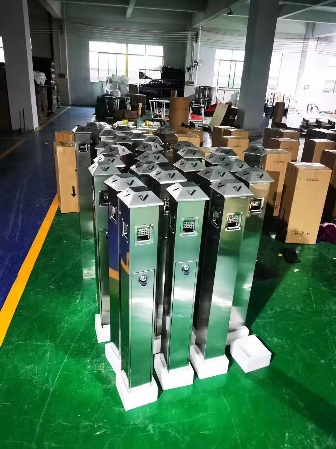 Уличная напольная пепельница из нержавеющей стали с внутренним контейнером