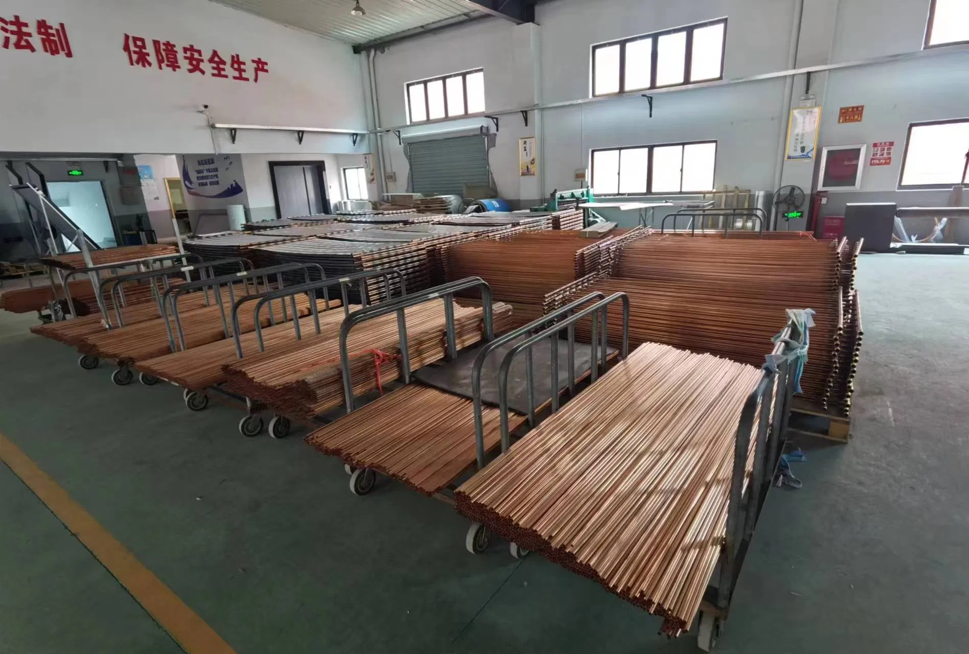 Split Flat-Plate Solar Water Heater