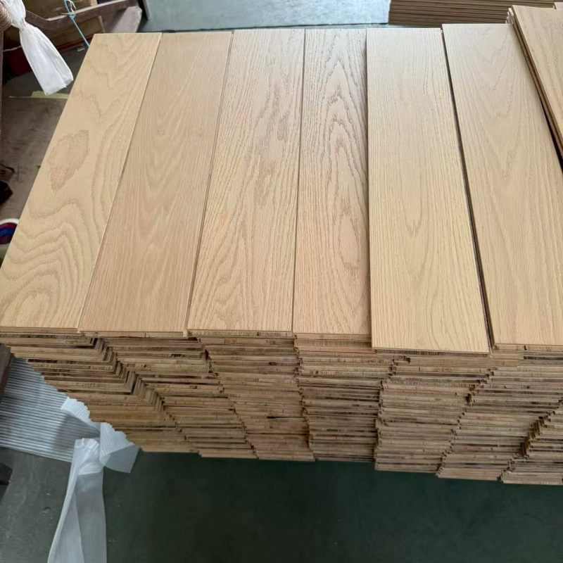 Natural White Oak 15mm Multilayer Hardwood Solid Wood European Oak Chevron Engineered Wood Flooring